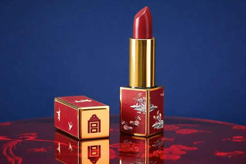 我国口红销量下滑近半,造成这种趋势的原因是什么?