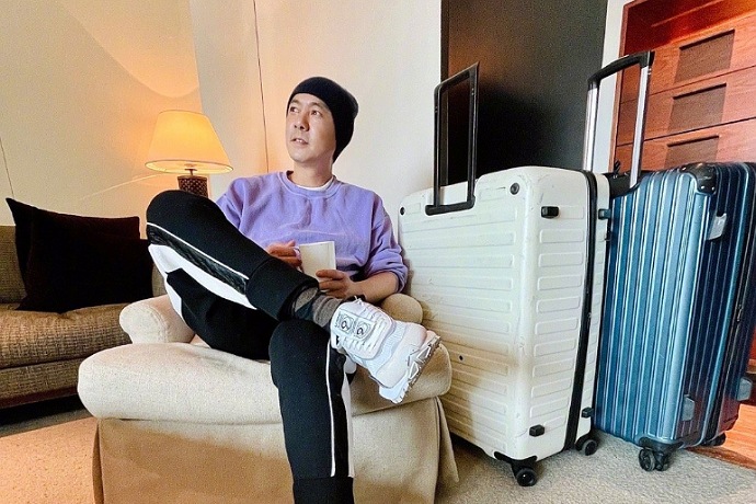 张卫健隔了531天终于见到了老婆,为什么结婚多年的他们始终无子?