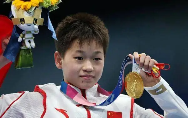 金红蝉是男孩女孩