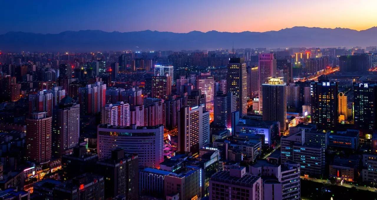 武汉、南京楼市新政紧急叫停背后,体现出了哪些问题?