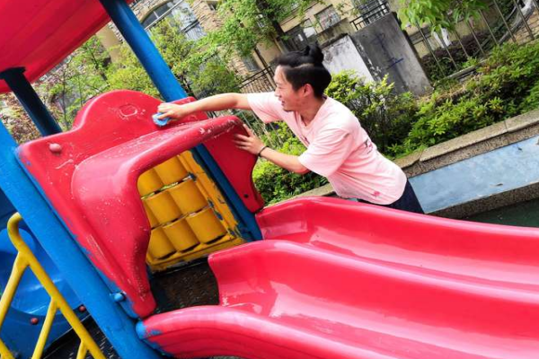 校园小诗《我的小诗人》