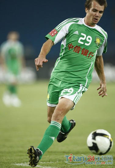 乔尔·格里菲斯的人物介绍