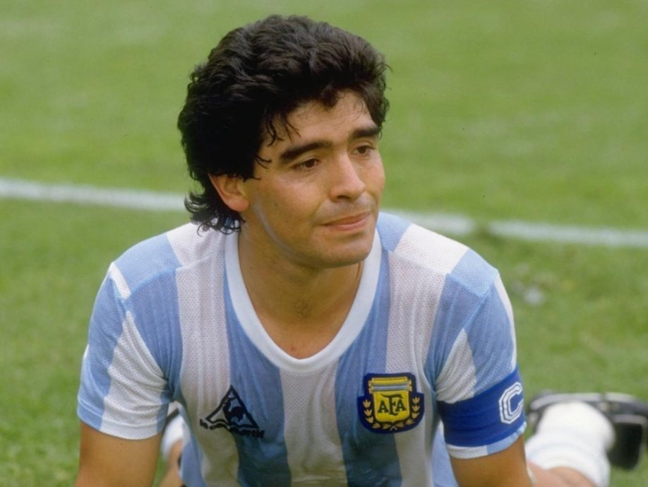 球王马拉多纳个人简历