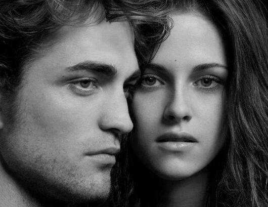 暮光之城男女主角现实中在一起了吗