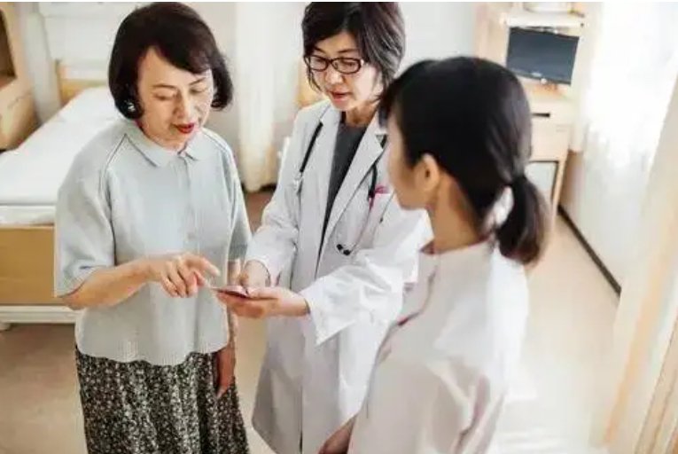 大城市“陪诊师”：年轻客户超6成，该行业有存在的必要吗？