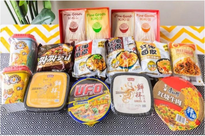 女生拉粑粑图片组词