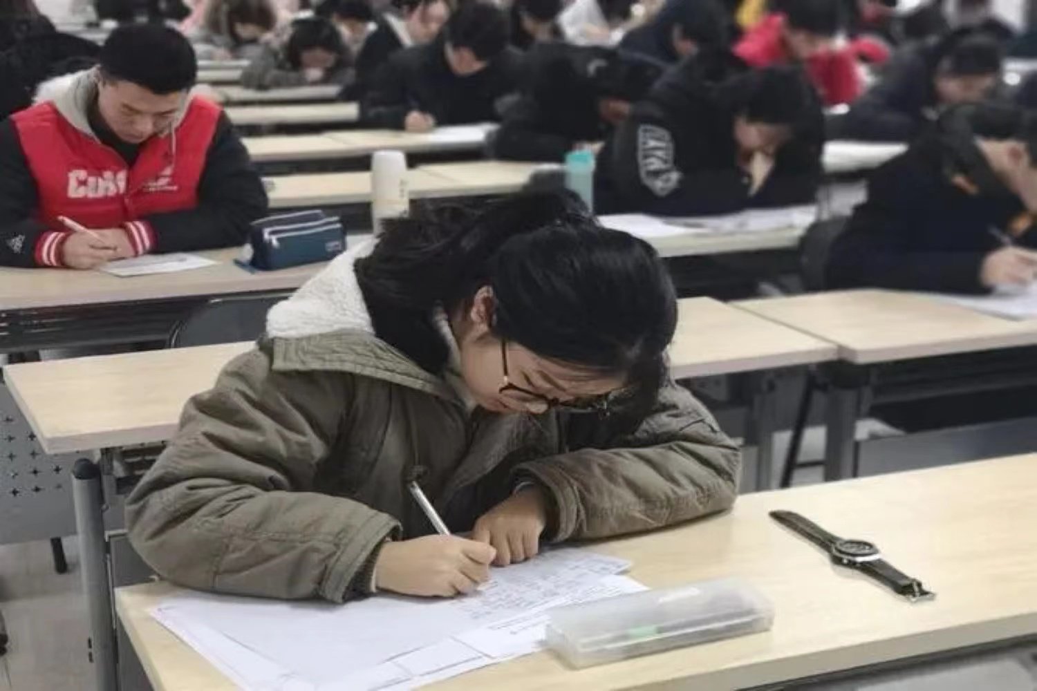 法考成绩如何查询？