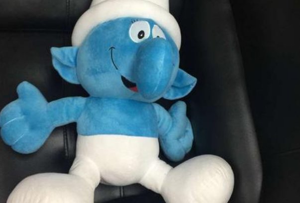 《蓝精灵》里的，格格巫为何总是被虐？