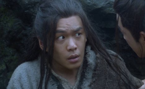 李纯吐槽张若昀打伞了又好像没打,当时的剧情有哪些隐藏的细节