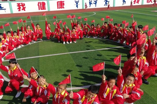 举国上下是什么生肖的动物