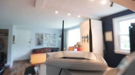 如何在线观看《一本到》不卡？