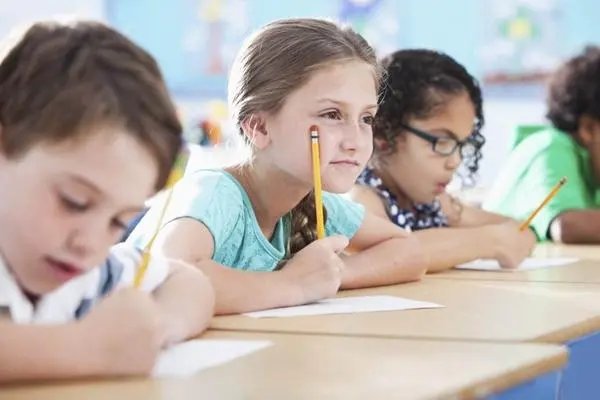 呵斥与喝斥的区别