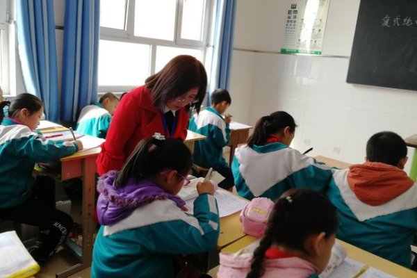 寒耕暑耘是什么意思?