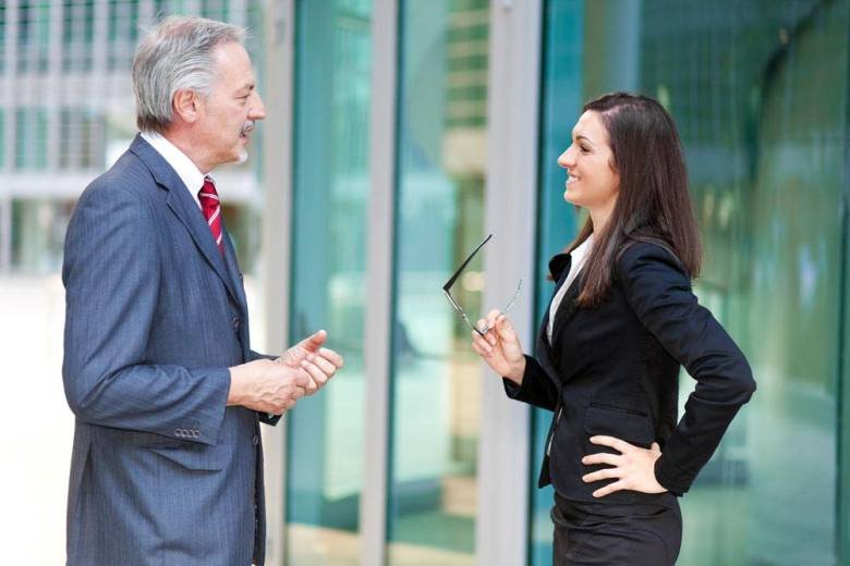男友好胜心太强，我觉得很累怎么办？