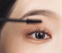 夹睫毛和不夹睫毛的区别