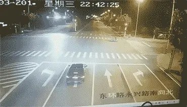 杭州女子穿拖鞋驾车致5人死亡，一审获刑6年, 你怎么看？