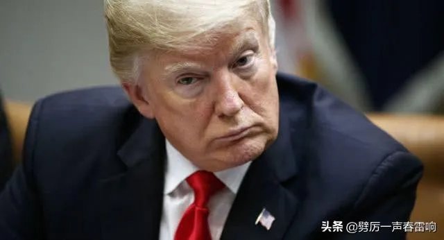 特朗普为什么喜欢发无聊的推特？就像杜兰特一样？