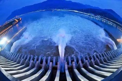 三峡大坝开启3孔泄洪，入库量有多高？