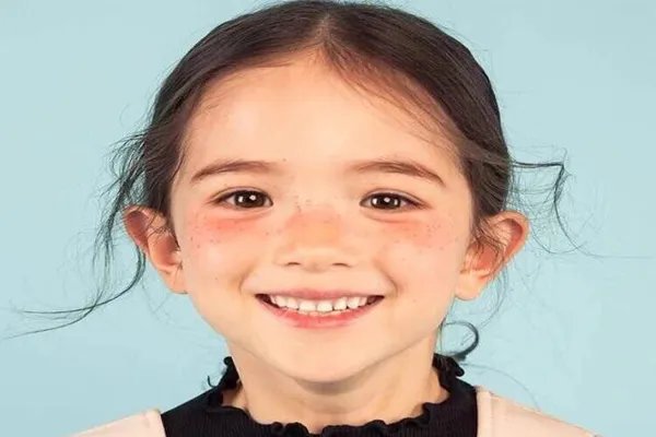 世界四大小萝莉 超级可爱！网友直呼：看到她们就想生孩子了