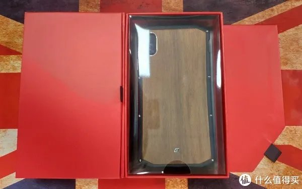 源自美国军工品牌ElementCase旗下最新的KATANA武士刀，今天！！！！！！！！我们开箱！！！！！！