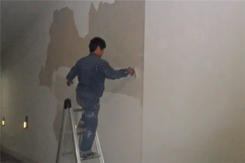 自己动手怎么修复墙面
