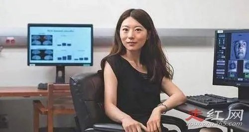 何碧玉被终身禁止回国吗 个人资料简介还是中国国籍吗