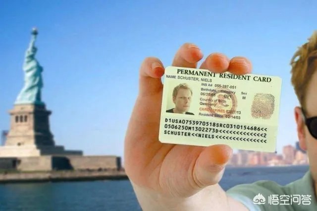 三个月近三千人放弃美籍,创历史新高,你怎么看?