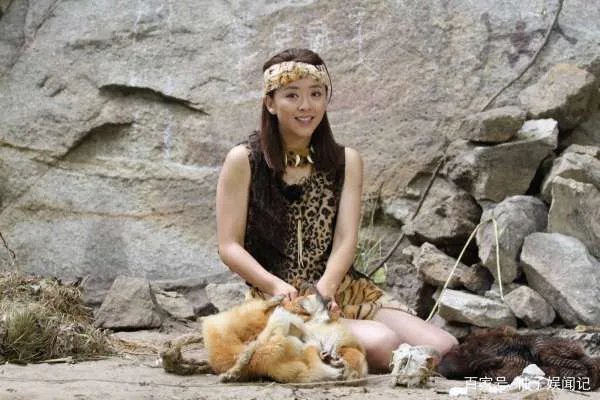 拒绝杜淳表白的黄小蕾,为啥会被迪士尼封杀?