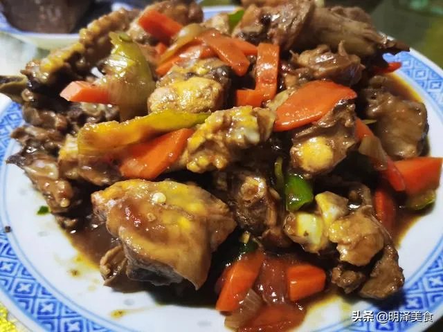 部分餐饮企业复工后涨价,你们能接受吗?