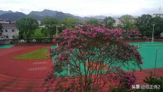 上海Costco从开业限流排队，而现在又排队退卡，十一假期还会排长队吗？