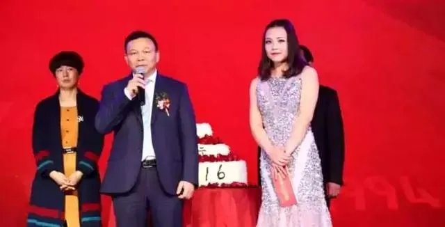 奥克斯回应格力举报:于民族大义不顾.大家再怎么看?