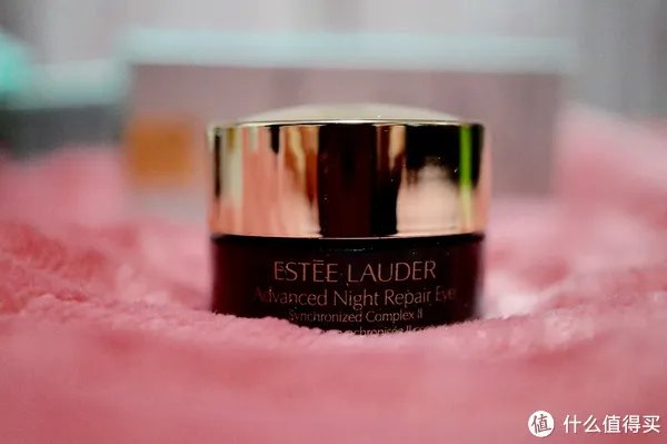 雅诗兰黛眼霜好用吗