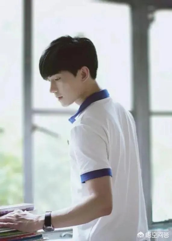 如何评价电影《左耳》？