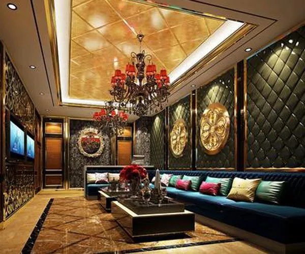 ktv陪酒女包房龌龊图 做这一行需要付出什么代价