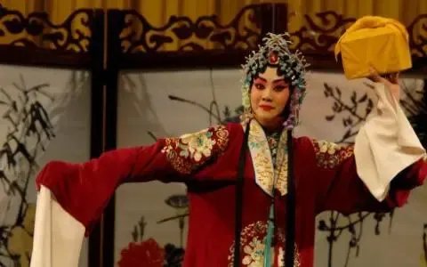 著名京剧表演艺术家李鸣岩去世,她到底是因何去世的?