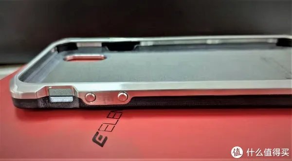 源自美国军工品牌ElementCase旗下最新的KATANA武士刀，今天！！！！！！！！我们开箱！！！！！！