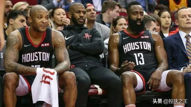 火箭在下一盘大棋，塔克因脚踝伤病退出美国男篮训练营，对此你怎么看？