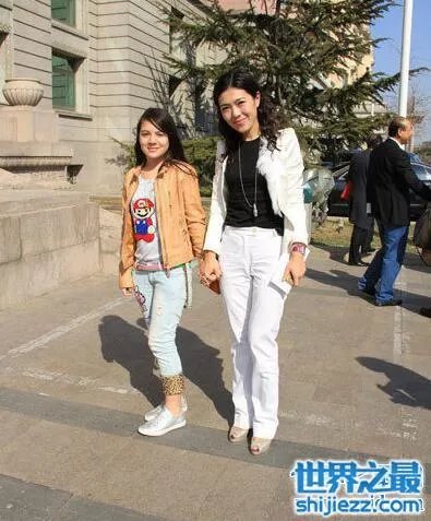 苏芒老公和女儿照片曝光,苏芒秋裤门事件详情