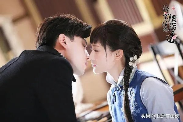 如何评价电视剧《海棠经雨胭脂透》？