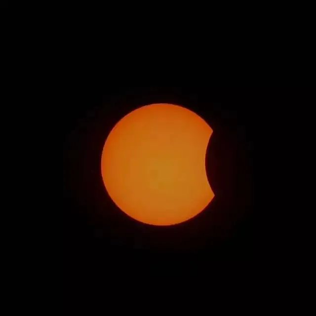 大米收购案9月27日宣判，泰国法院判决英拉无罪的可能性有多大？