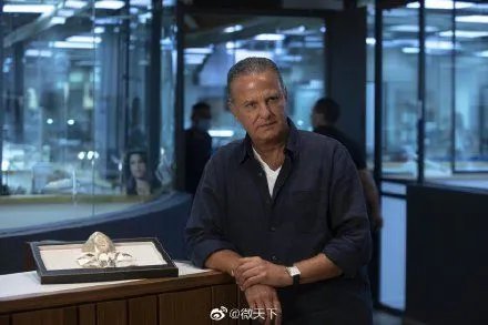 以色列珠宝商研制世界最昂贵口罩 钻石打造标价超千万