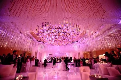 林俊杰路过网友婚宴现场，广大网友最想哪个爱豆参加婚礼?