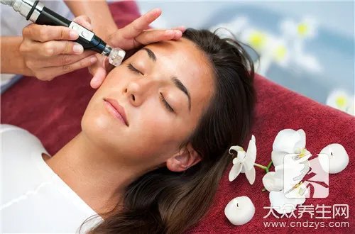打祛眼袋针