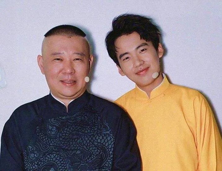 为什么弹幕说郭麒麟是郭德纲儿子