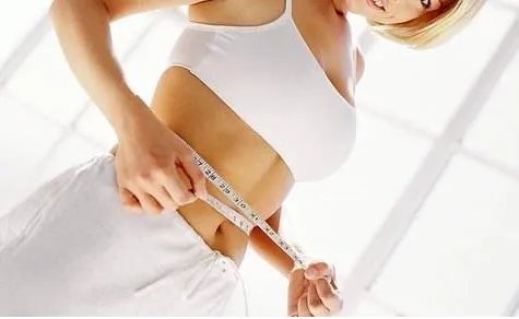 腰腹抽脂多久能看到效果