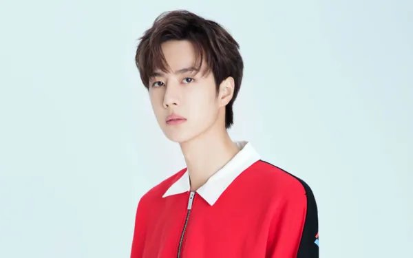 你如何看待王一博为肖战庆生这件事？