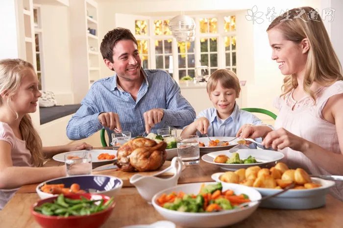 梁宏达事件是怎么回事？诋毁英烈引发军方团中央门怒斥