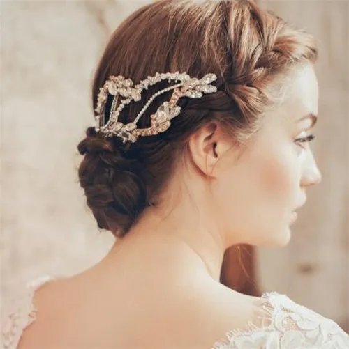 婚纱头饰图片欣赏 新娘头饰如何选择