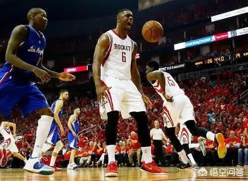 火箭在下一盘大棋，塔克因脚踝伤病退出美国男篮训练营，对此你怎么看？