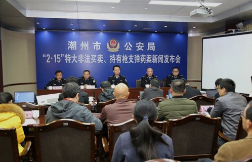 老太摆射击摊因非法持有枪支罪获刑,你怎么看?